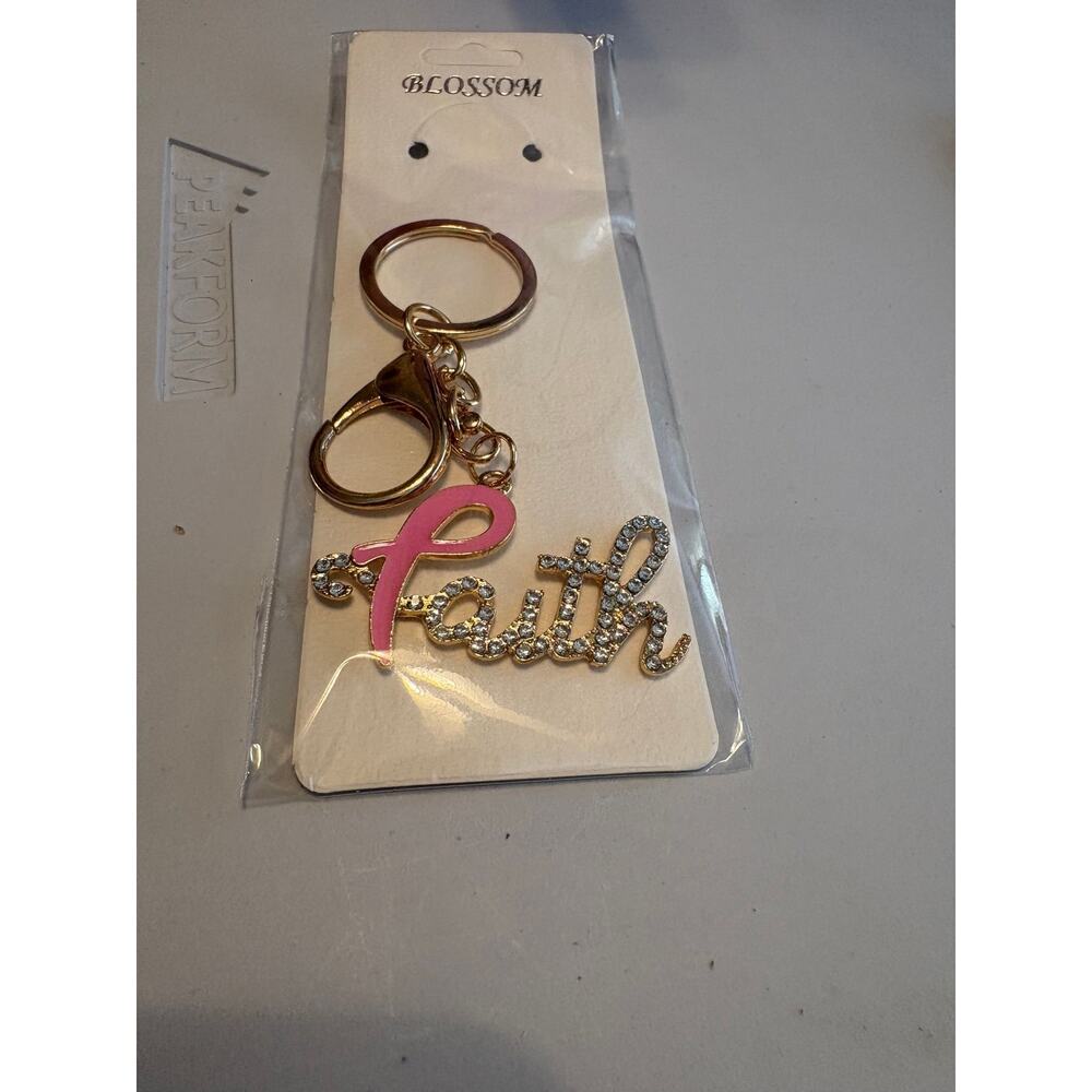 Faith key chain ￼